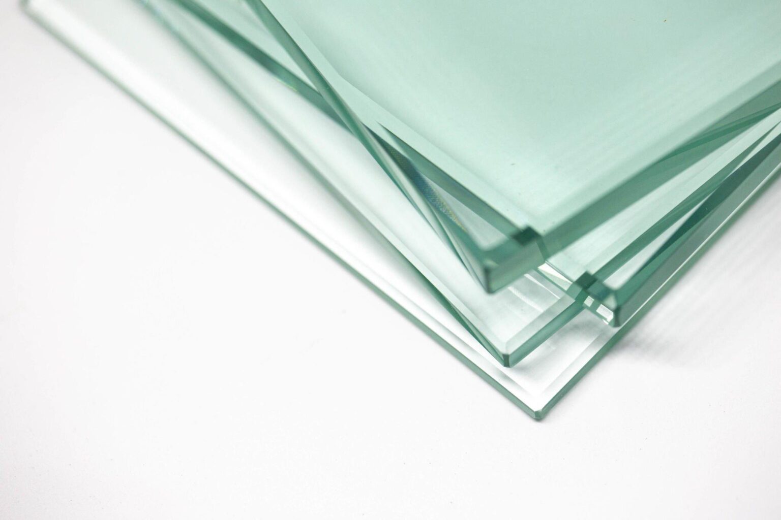 Why Is Glass A Good Insulator? - Hals International Inc
