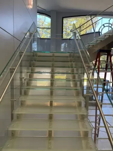 Glass Railings 