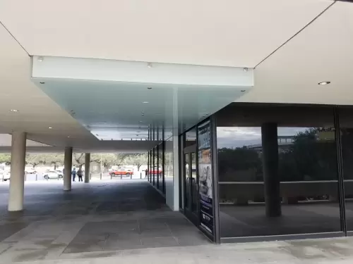 Point Supported Glass Soffit and Entrance